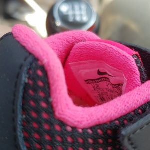 Nike Flex Infant girl shoes